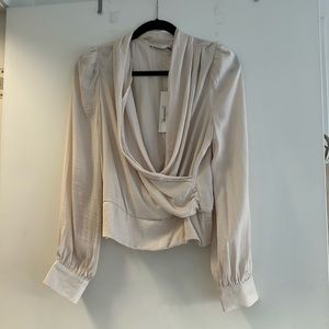 NEW WITH TAGS Lush BC Satin Drapy Blouse Size Medium Champagne